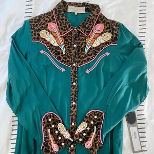 Double D Ranchwear blouse